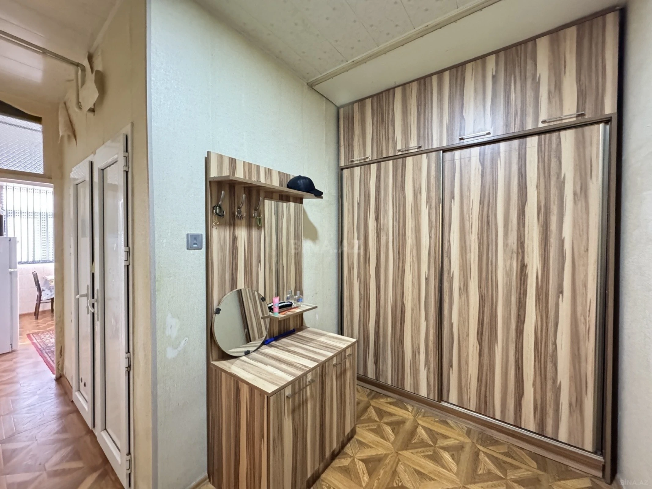 Satılır 2 otaqlı mənzil 55 m²