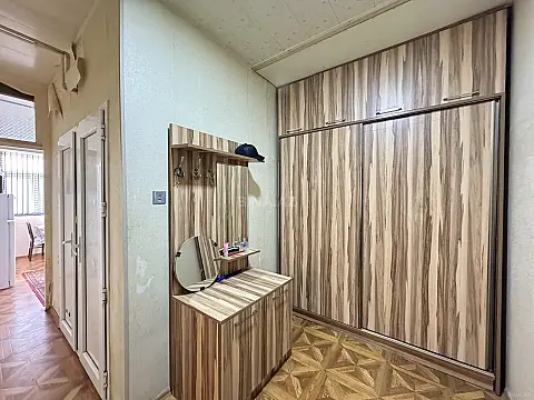 Satılır 2 otaqlı mənzil 55 m²