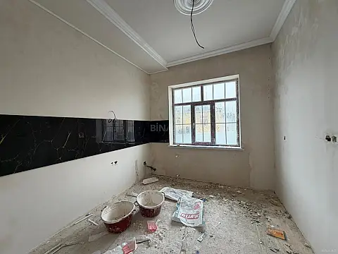 Satılır 3 otaqlı həyət evi 100 m²