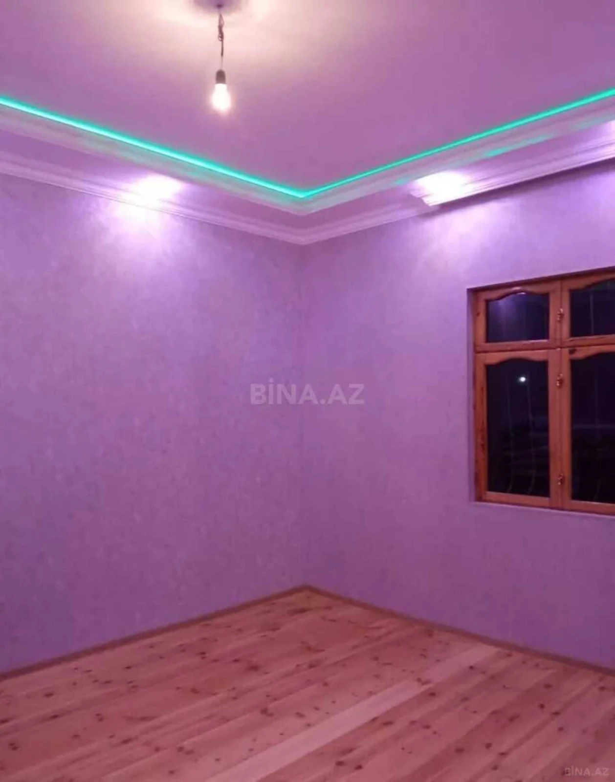 Satılır 6 otaqlı həyət evi 250 m²