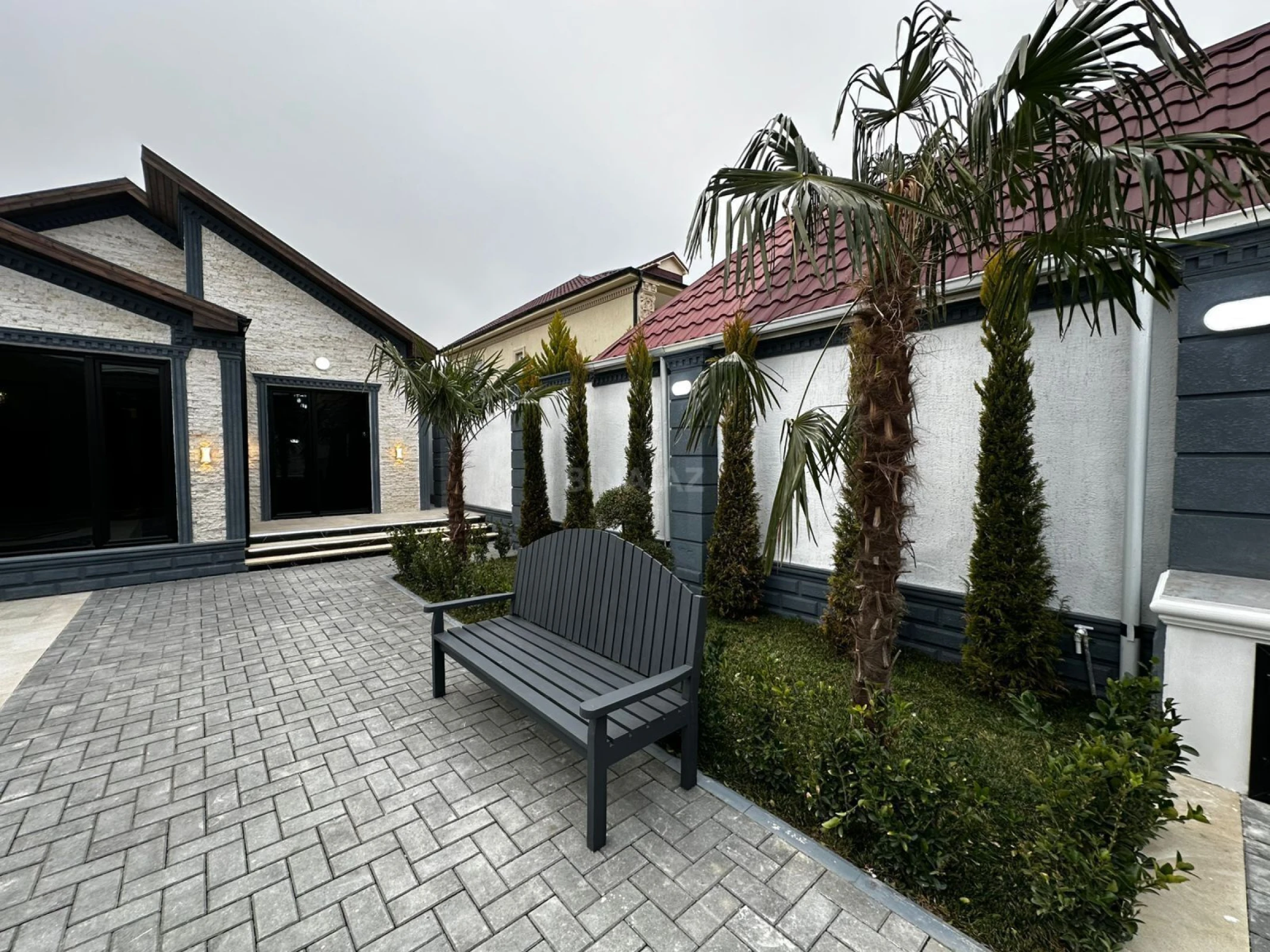 Satılır 4 otaqlı həyət evi 120 m²