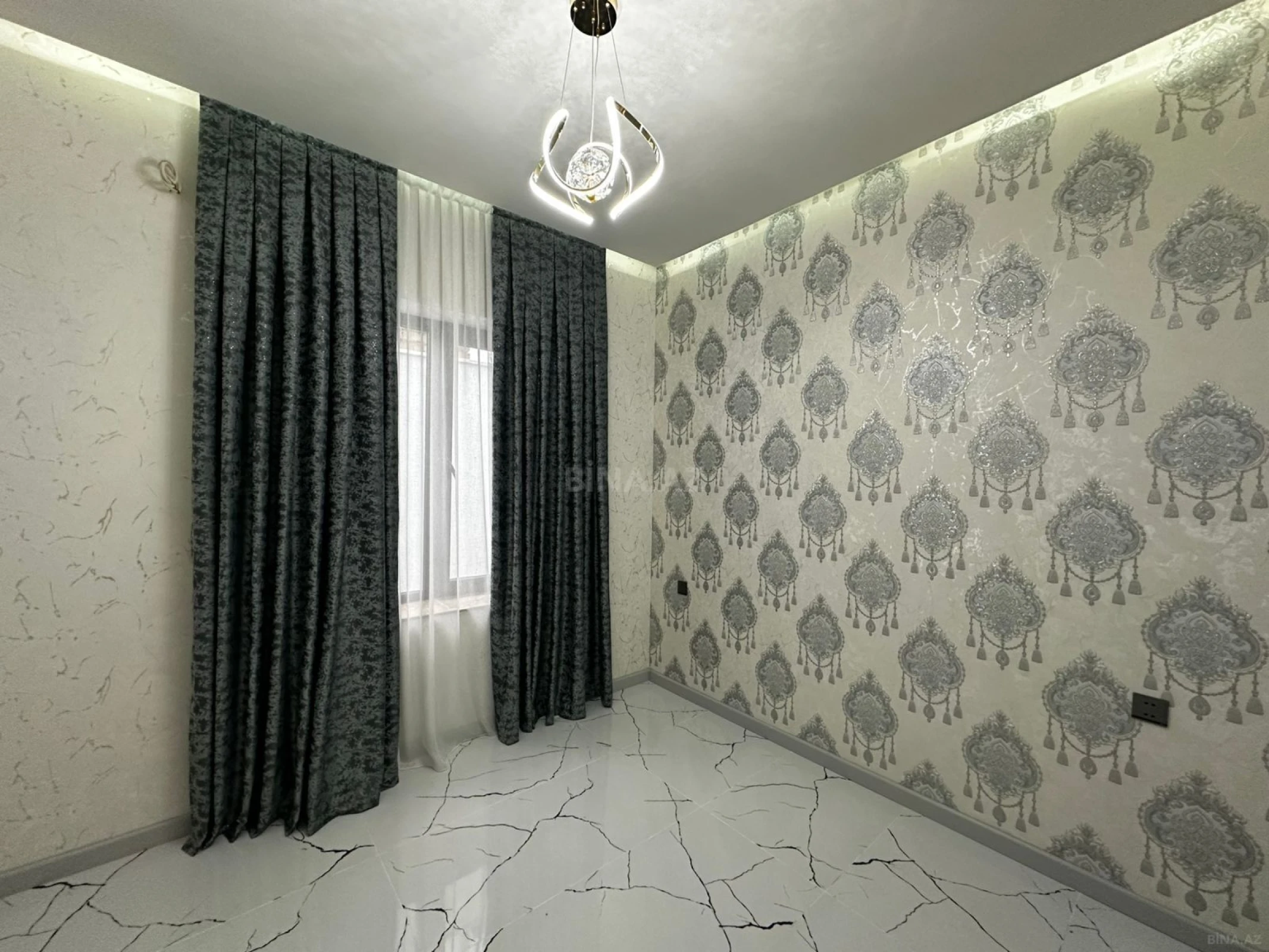Satılır 4 otaqlı həyət evi 120 m²