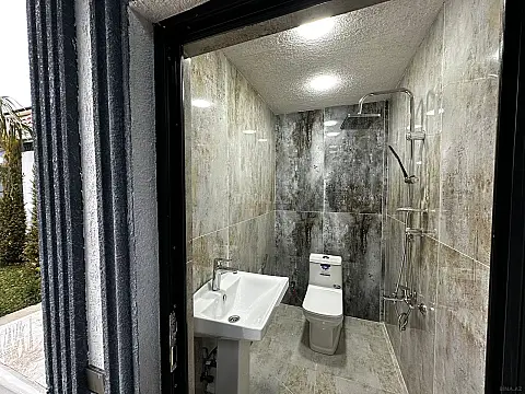 Satılır 4 otaqlı həyət evi 120 m²