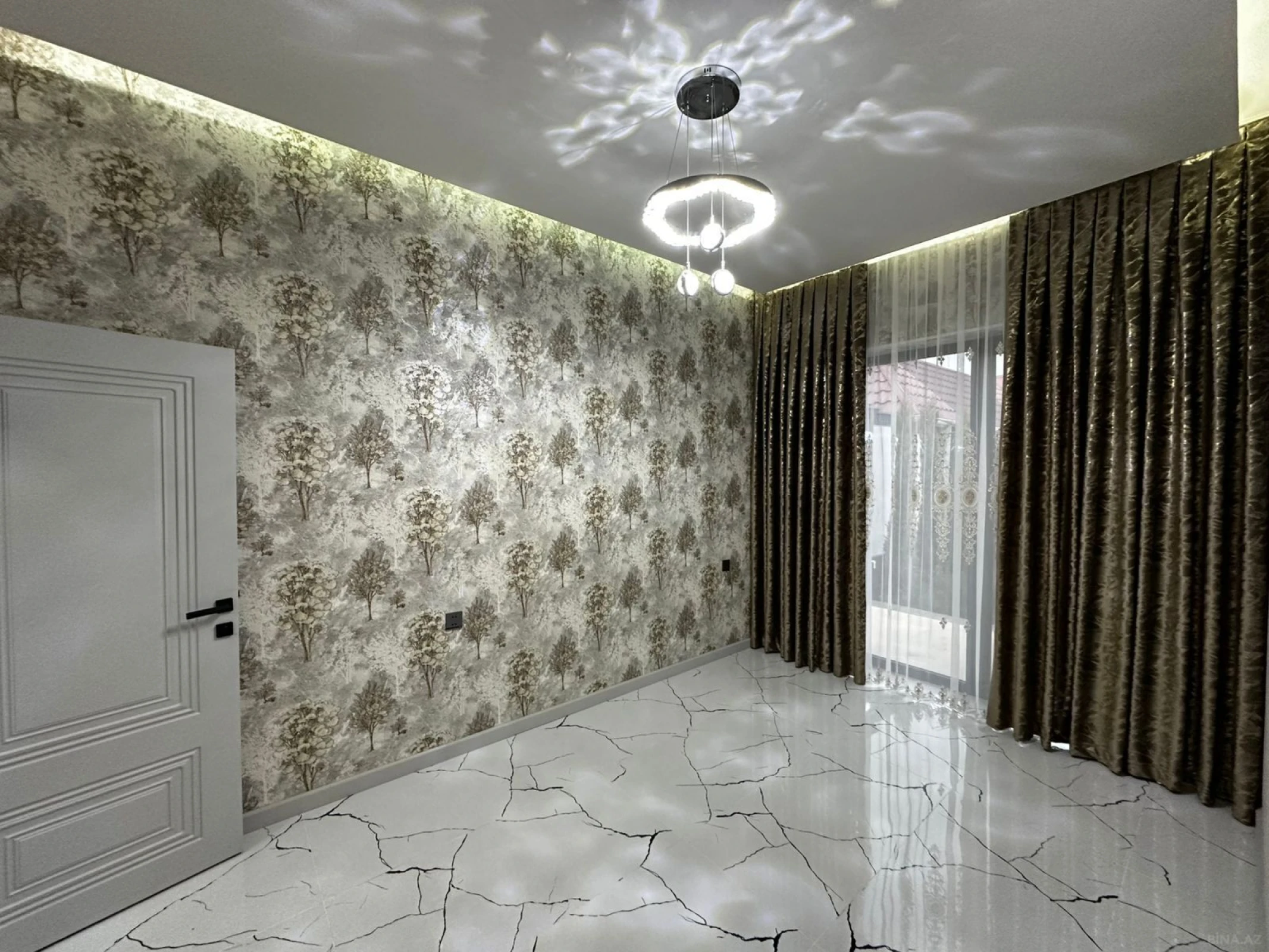 Satılır 4 otaqlı həyət evi 120 m²