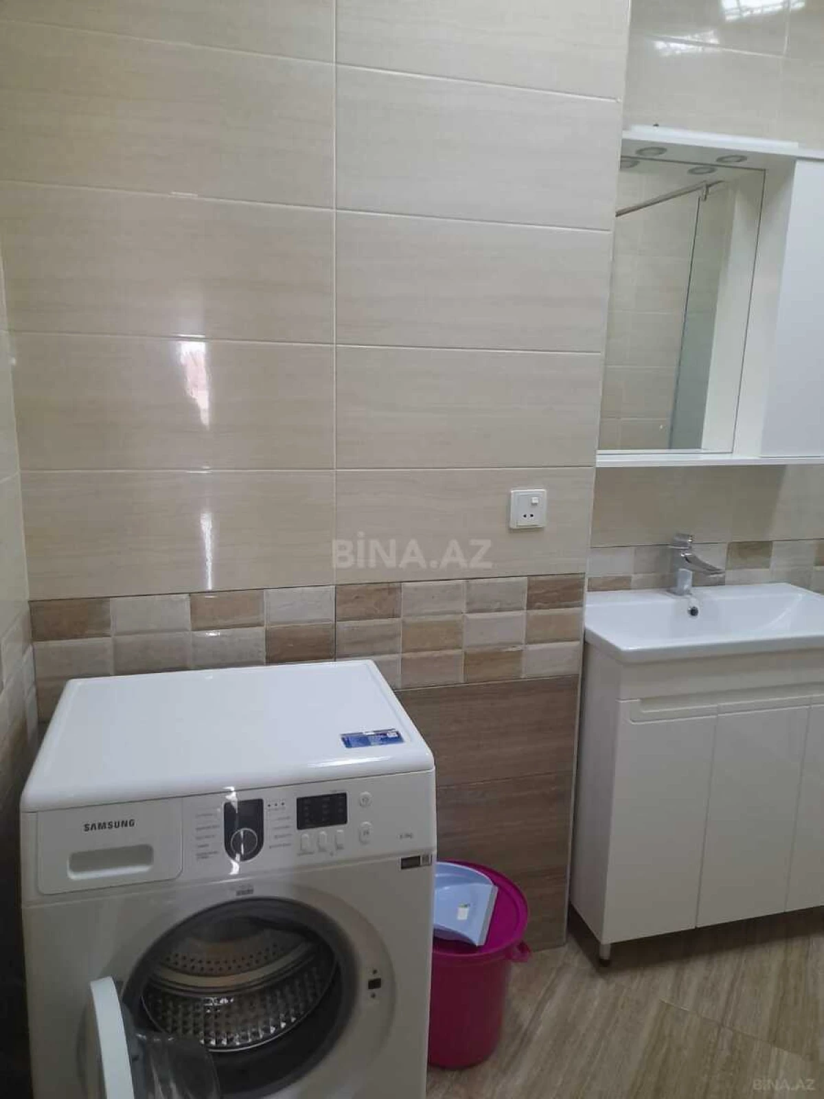 Kirayə verilir 3 otaqlı mənzil 120 m²
