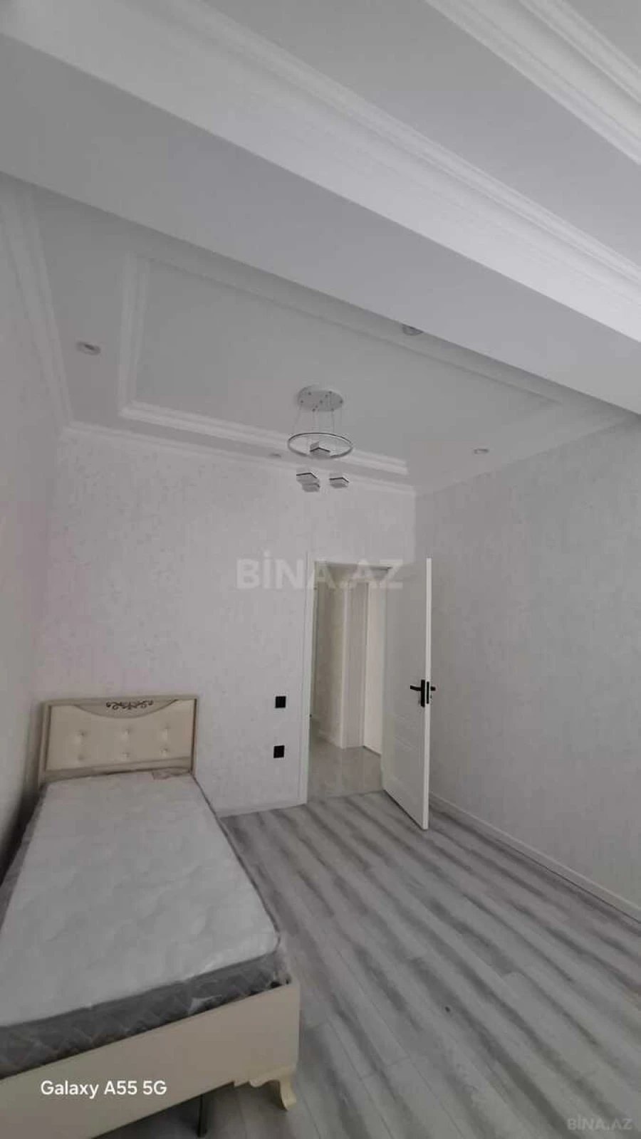 Kirayə verilir 4 otaqlı mənzil 140 m²