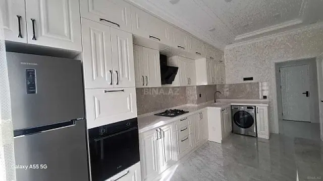 Kirayə verilir 4 otaqlı mənzil 140 m² — Bakı, Nərimanov 4 otaq 140.00 m²