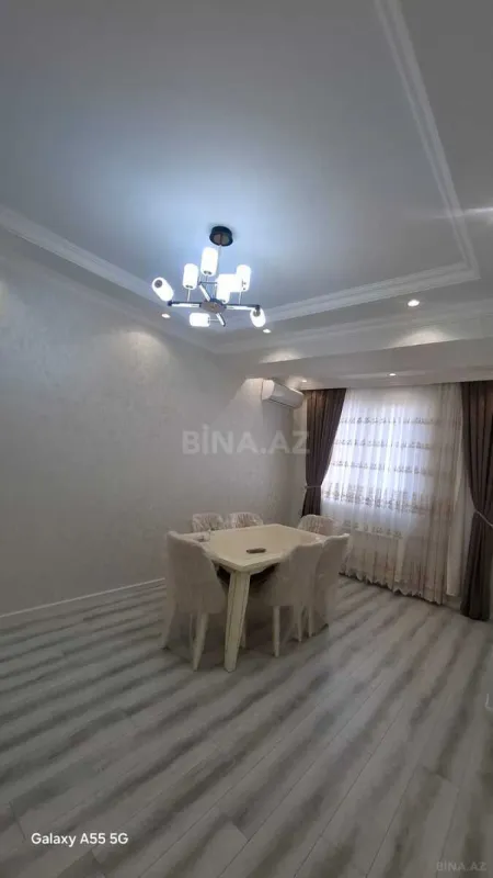 Kirayə verilir 4 otaqlı mənzil 140 m²