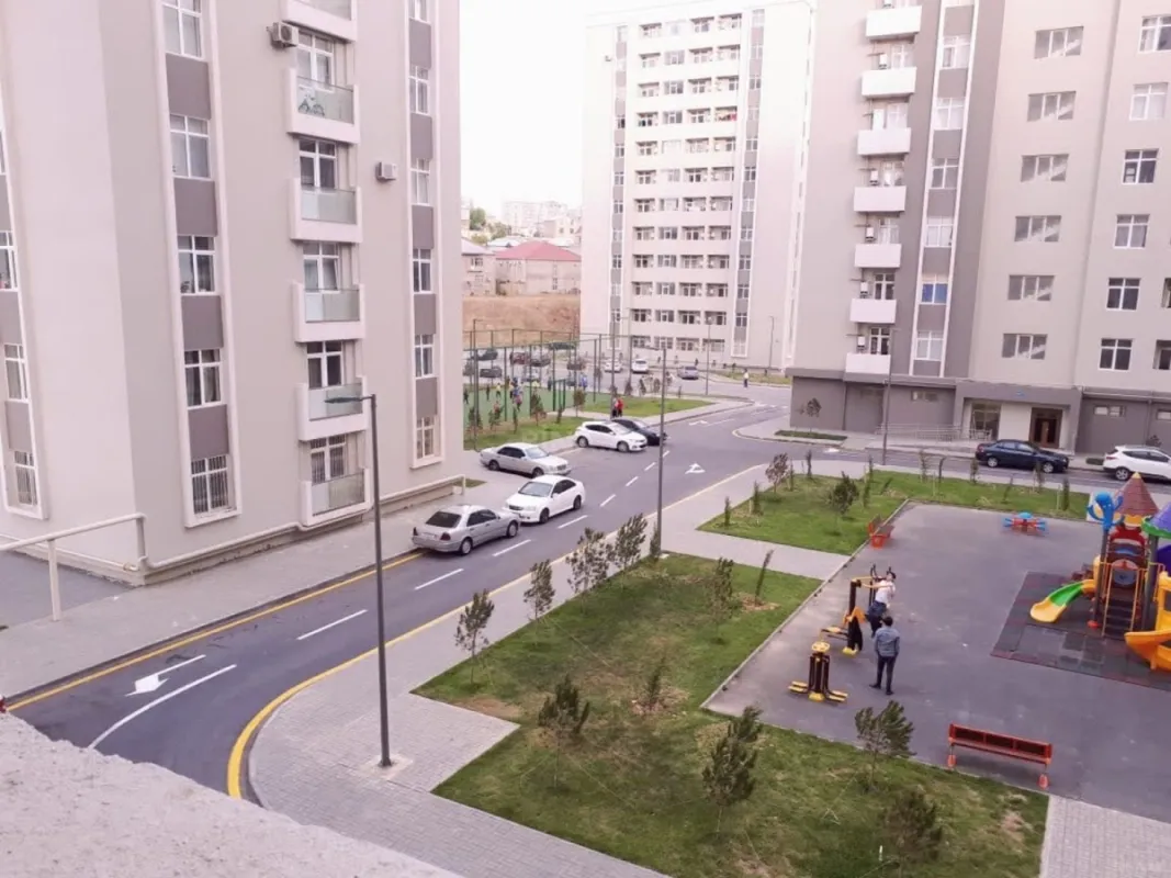 Kirayə verilir 2 otaqlı mənzil 50 m²