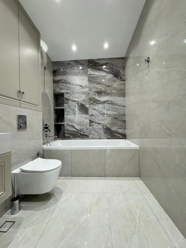 Satılır 4 otaqlı mənzil 170 m²