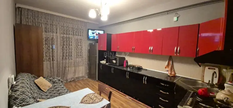 Satılır 2 otaqlı mənzil 99 m²