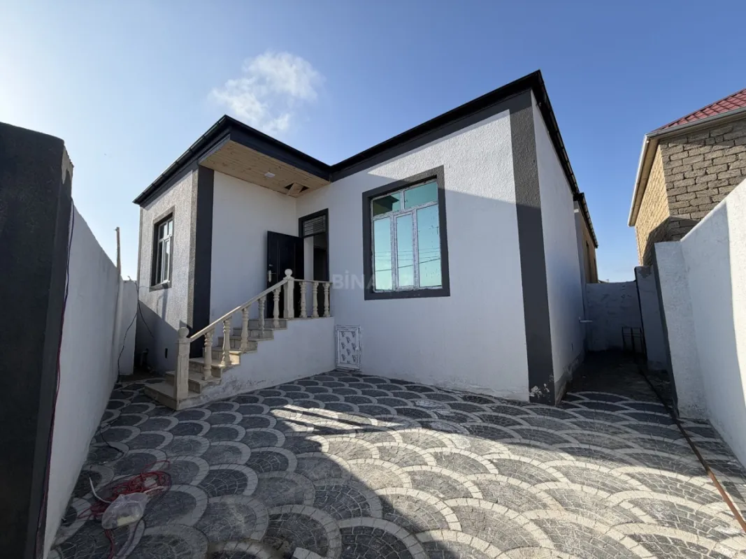 Satılır 2 otaqlı həyət evi 75 m²