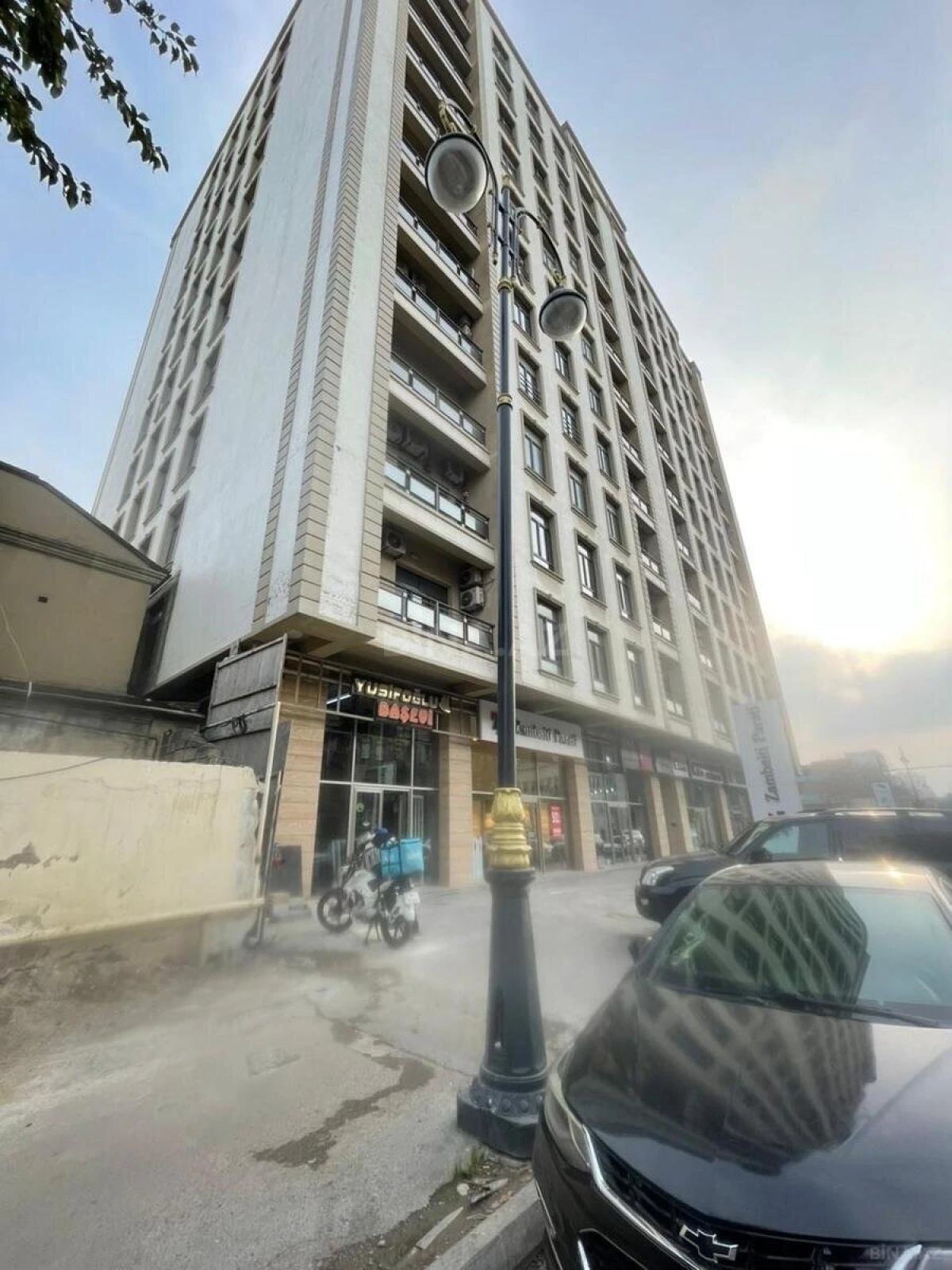 Satılır 2 otaqlı mənzil 95 m²
