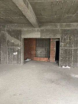 Satılır 2 otaqlı mənzil 95 m²