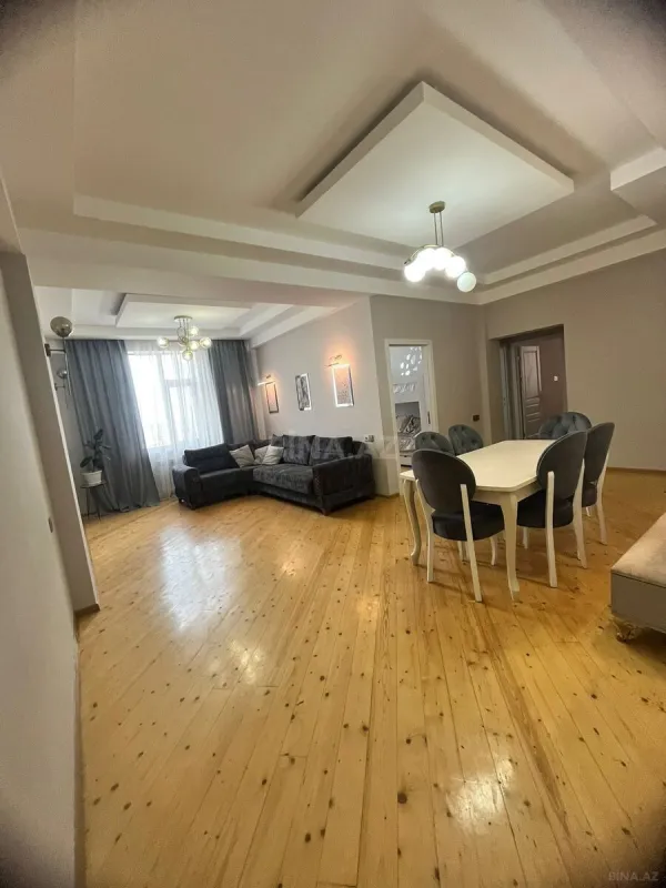 Satılır 3 otaqlı mənzil 90 m²