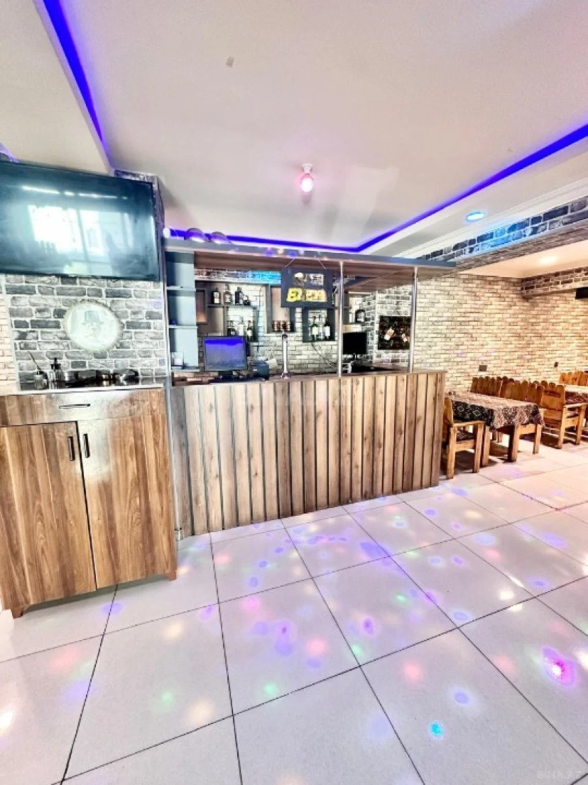 Kirayə verilir obyekt 80 m²