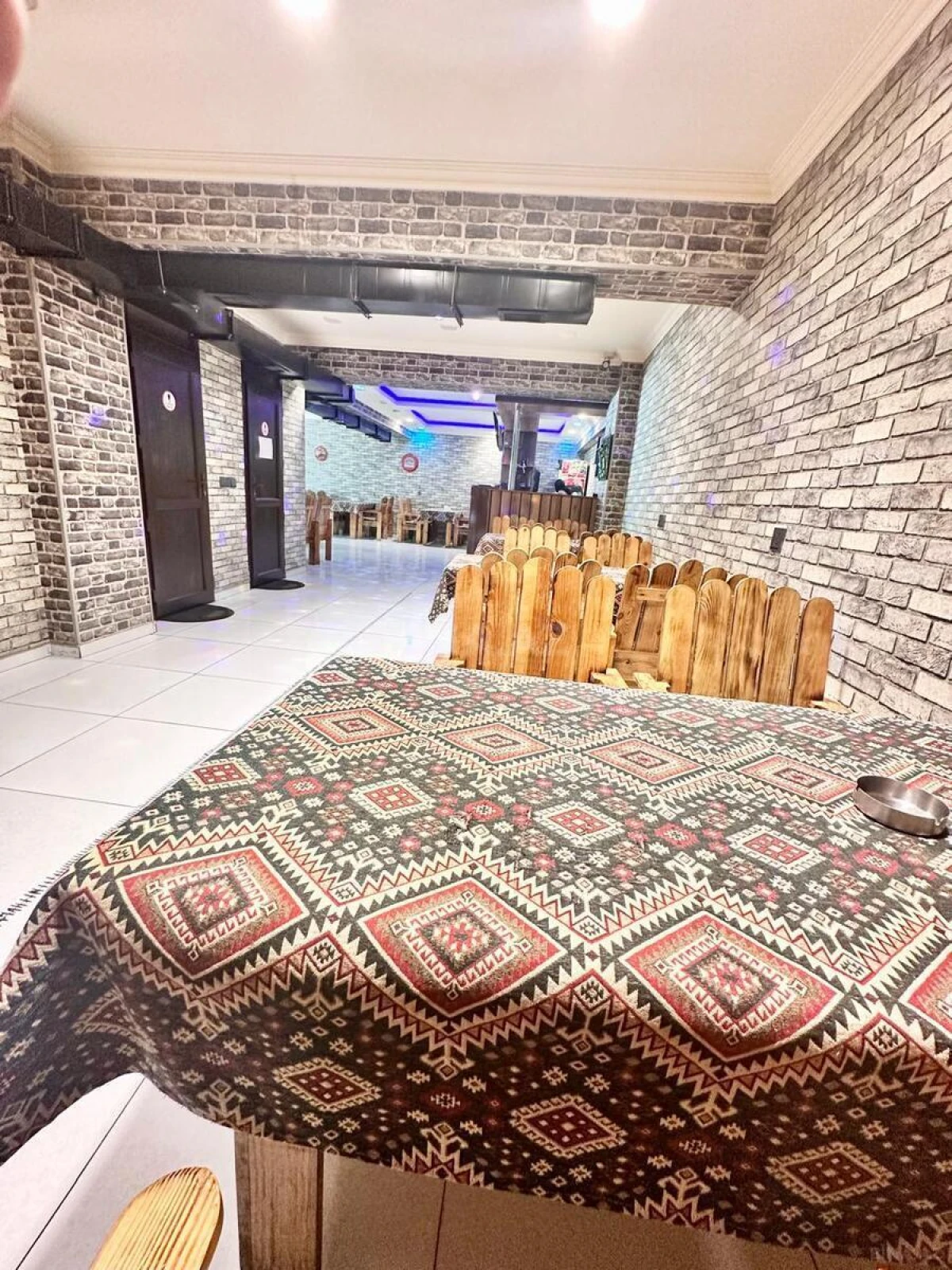 Kirayə verilir obyekt 80 m²