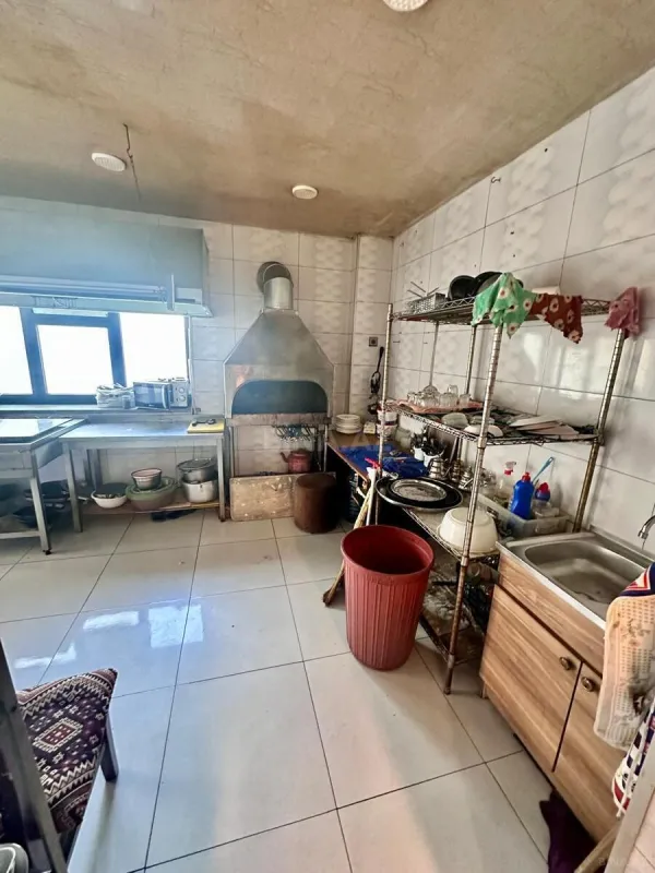 Kirayə verilir obyekt 80 m²