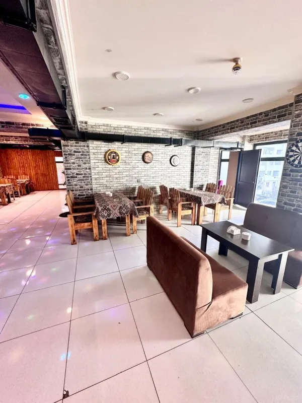 Kirayə verilir obyekt 80 m²