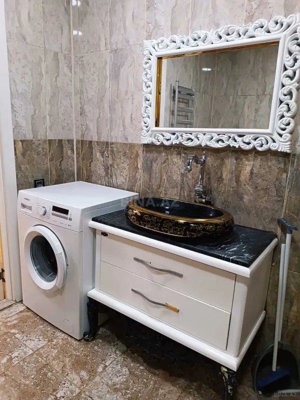 Kirayə verilir 2 otaqlı mənzil 80 m²