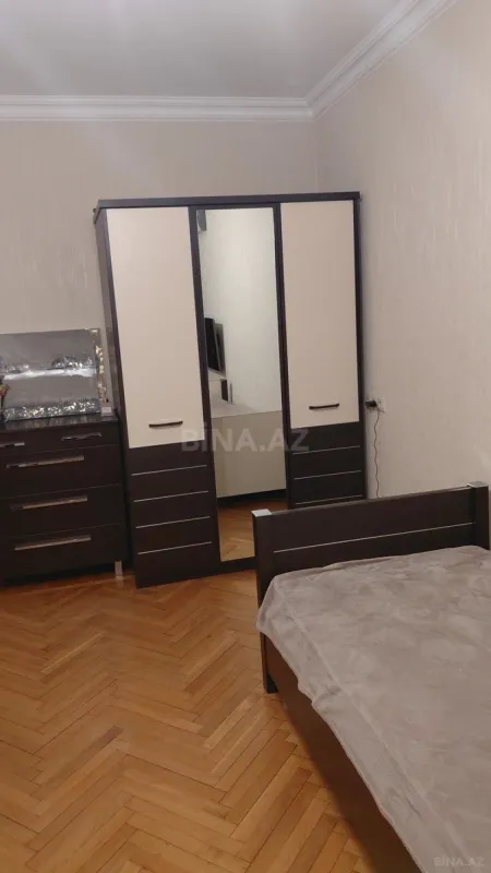 Satılır 3 otaqlı mənzil 85 m²