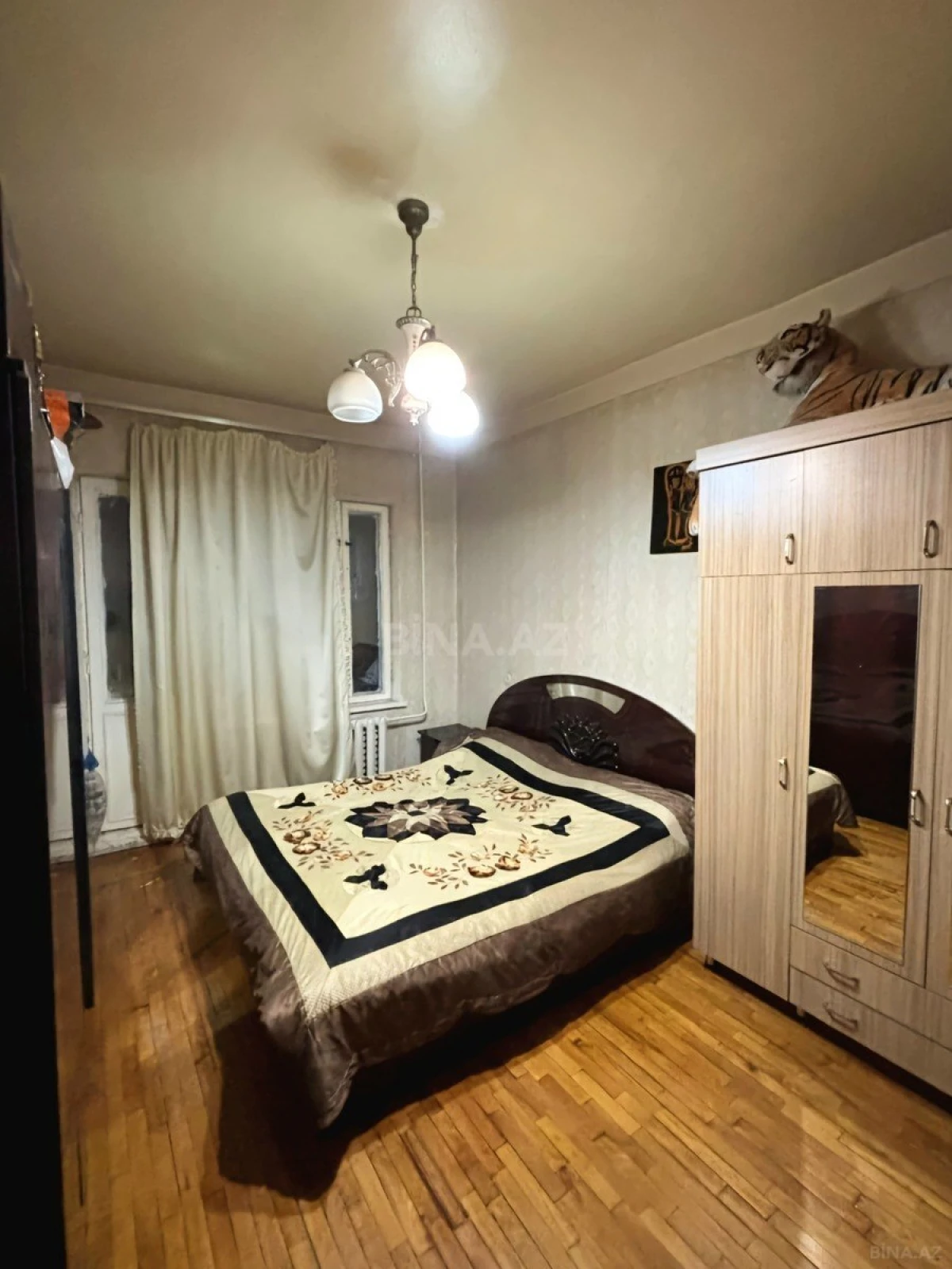 Satılır 4 otaqlı mənzil 105 m²