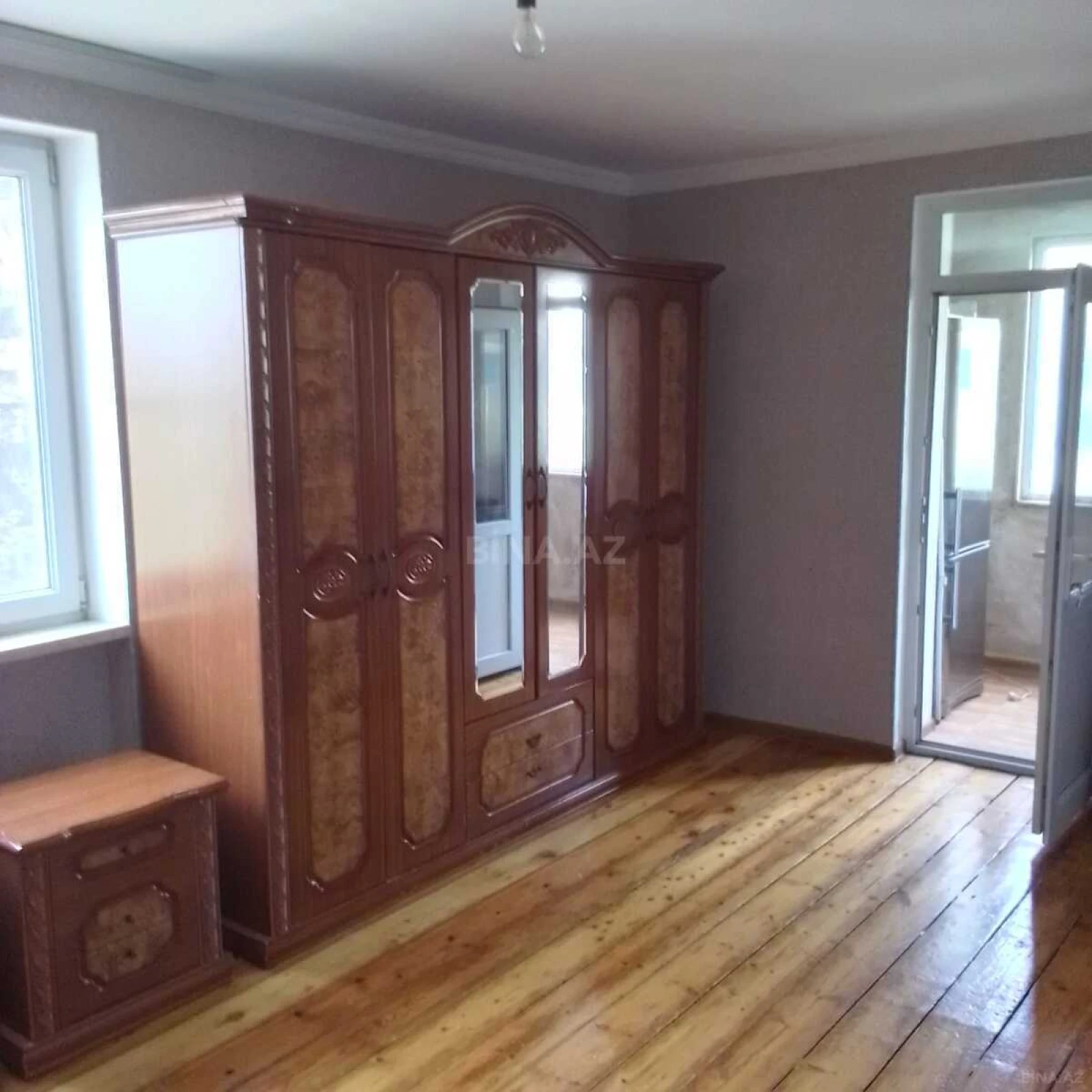 Satılır 2 otaqlı mənzil 45 m²