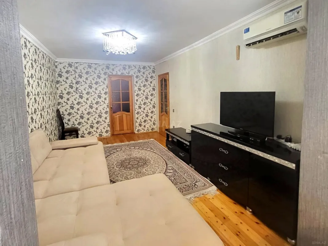 Satılır 2 otaqlı mənzil 55 m²