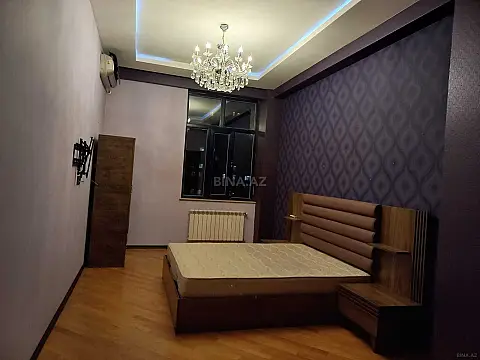 Kirayə verilir 3 otaqlı mənzil 160 m²
