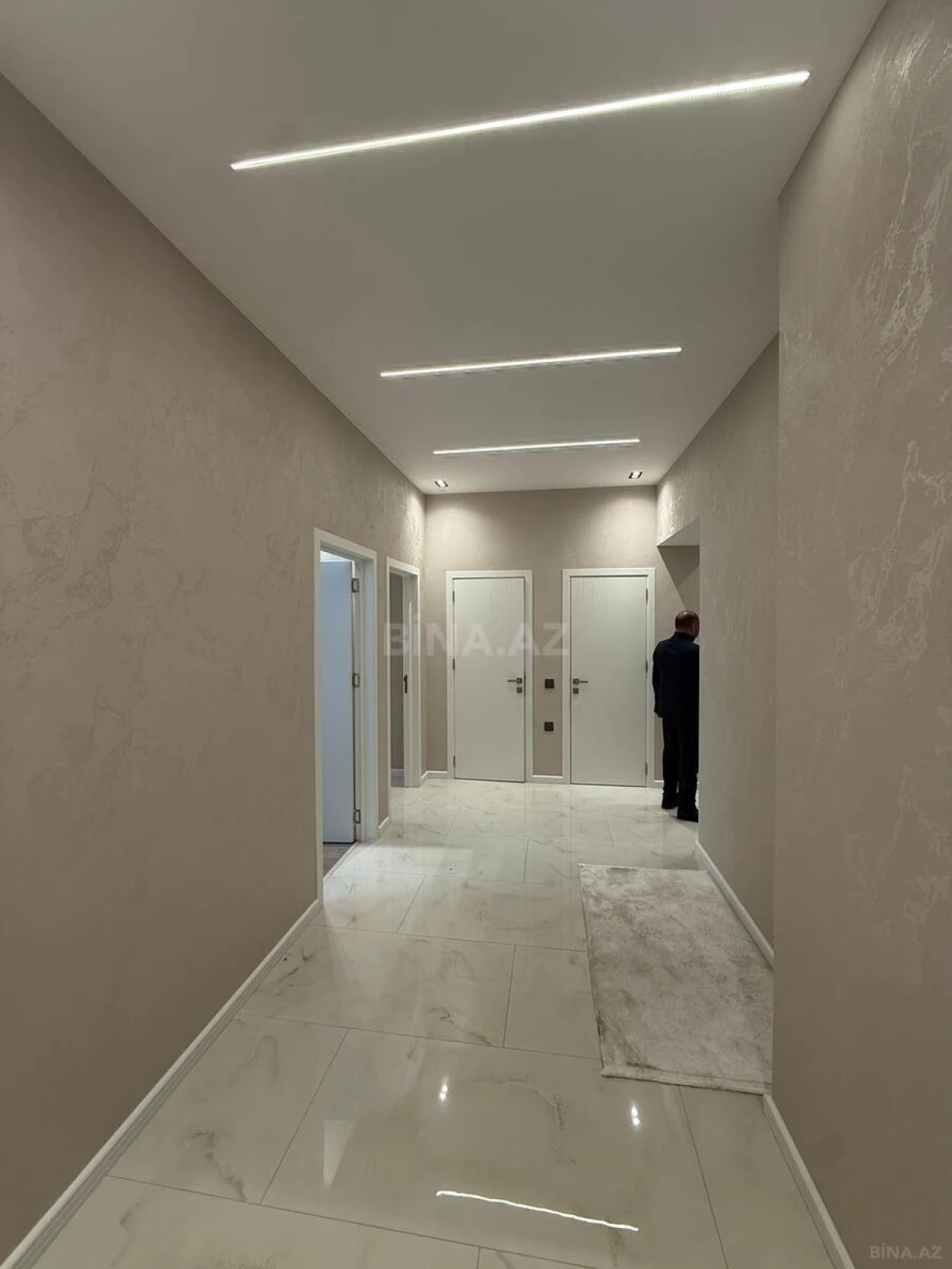 Kirayə verilir 2 otaqlı mənzil 100 m²