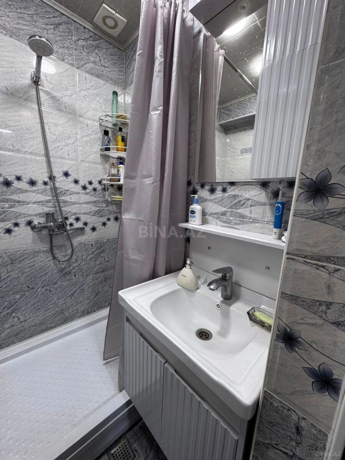 Satılır 2 otaqlı mənzil 46 m²