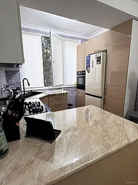 Satılır 2 otaqlı mənzil 46 m²