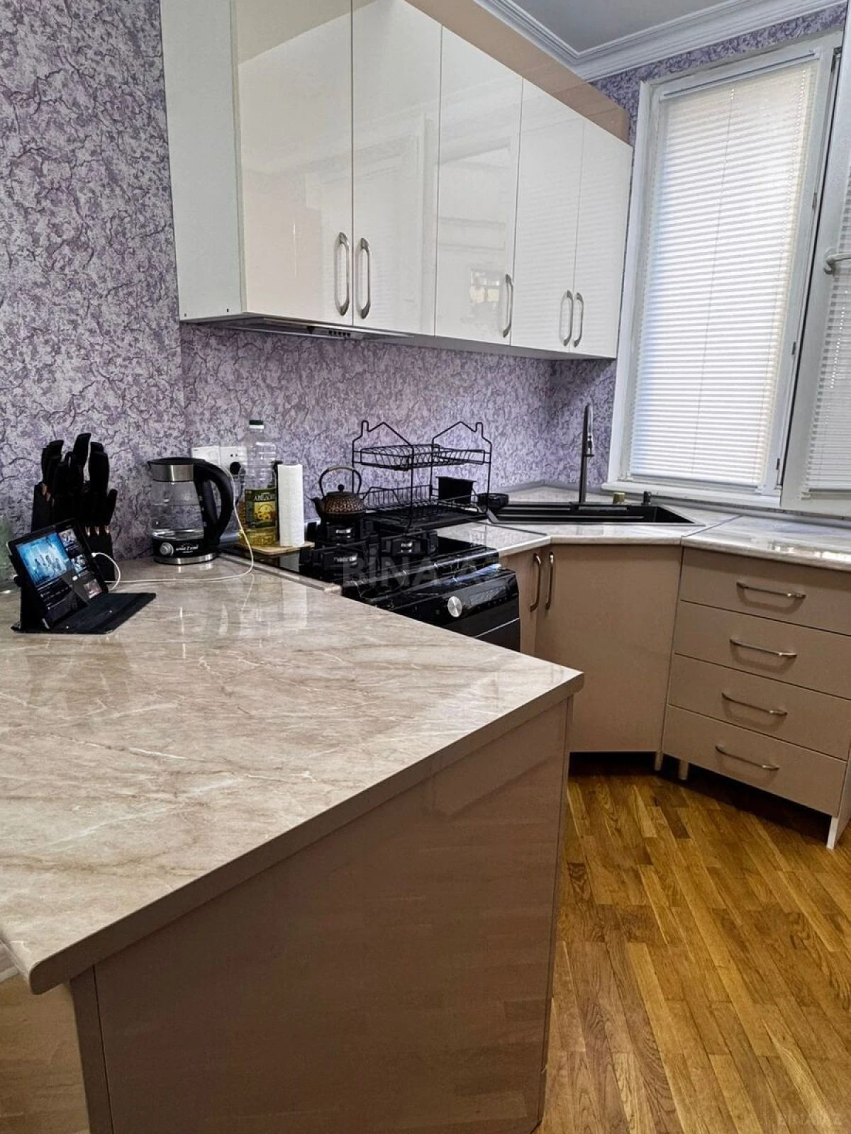 Satılır 2 otaqlı mənzil 46 m²