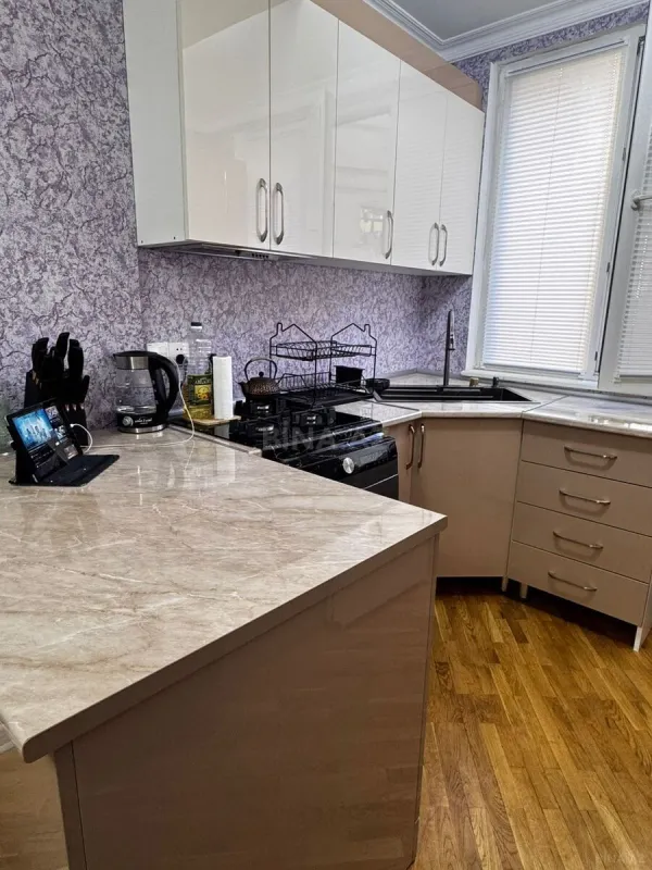 Satılır 2 otaqlı mənzil 46 m²