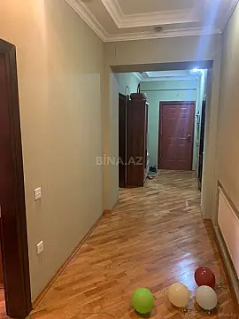 Kirayə verilir 2 otaqlı mənzil 100 m²