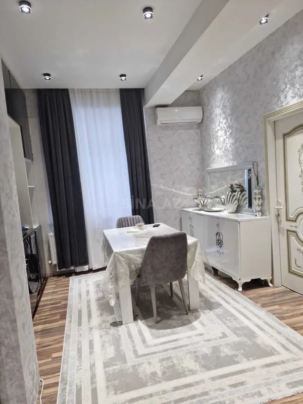 Satılır 2 otaqlı mənzil 54 m²
