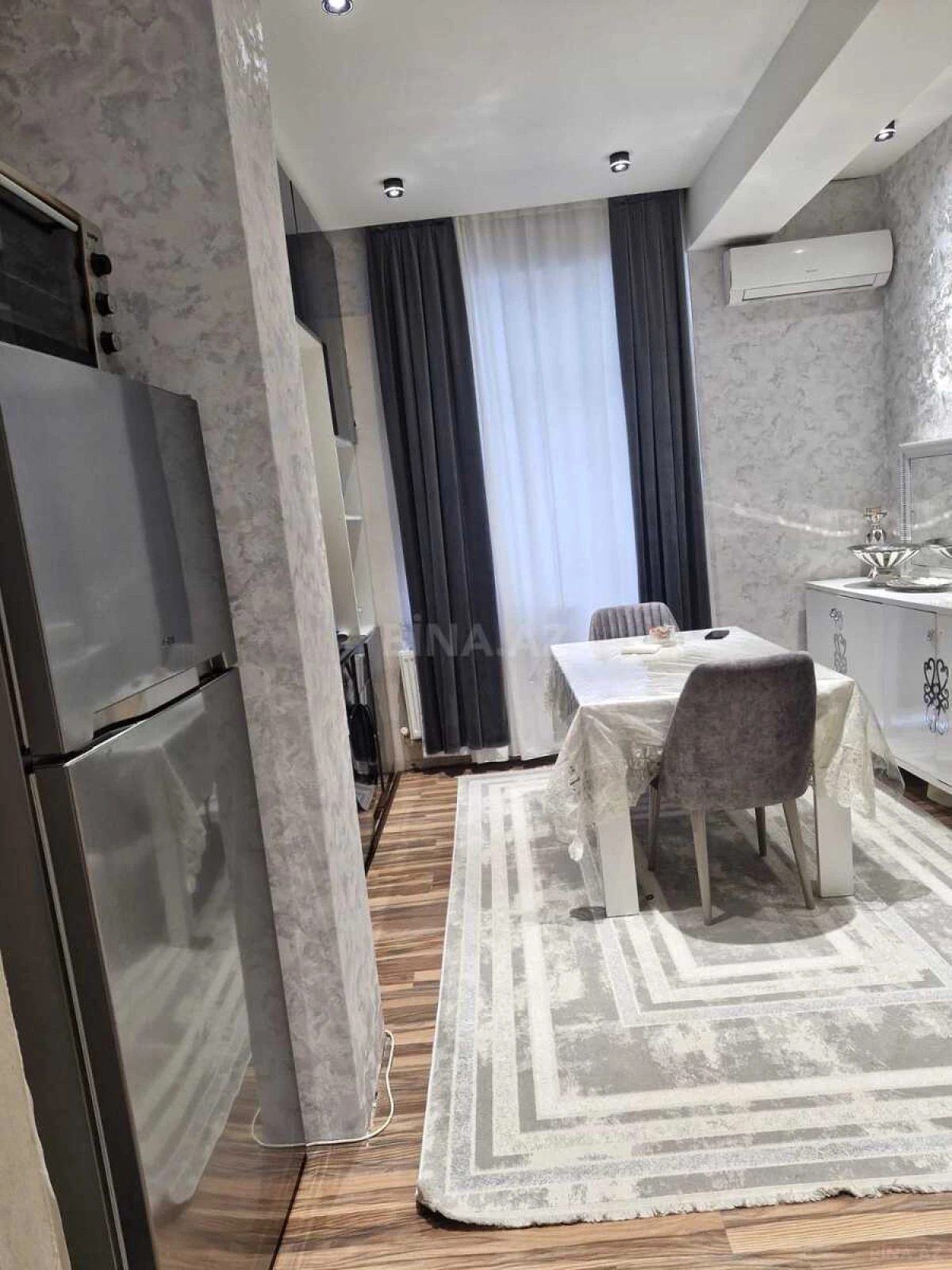 Satılır 2 otaqlı mənzil 54 m²