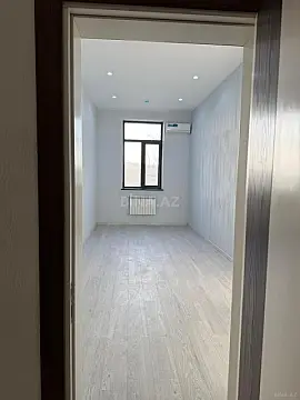 Kirayə verilir 1 otaqlı ofis 20 m²