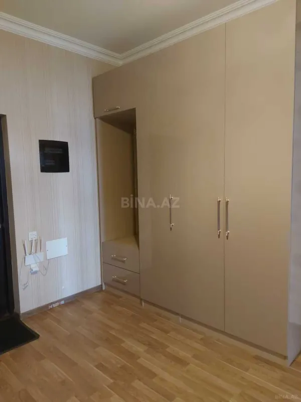 Kirayə verilir 3 otaqlı mənzil 128 m²