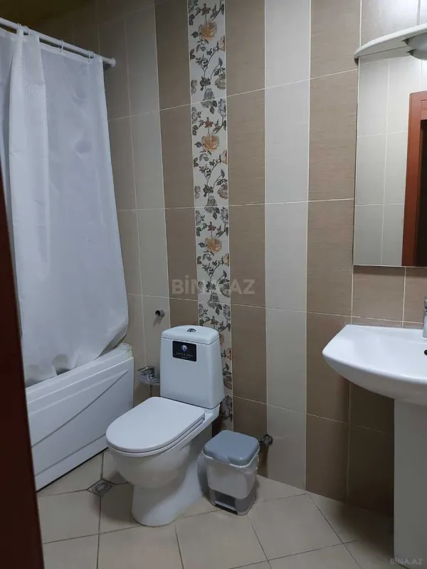 Kirayə verilir 3 otaqlı mənzil 128 m²