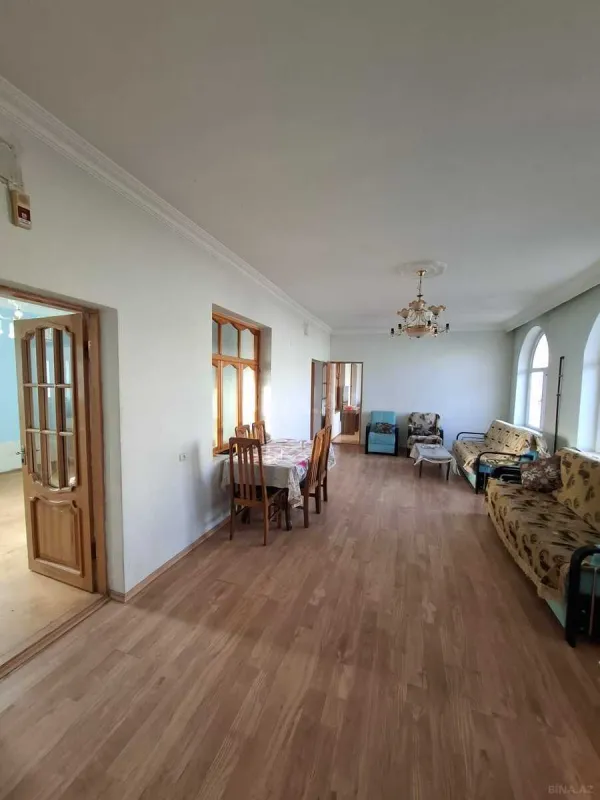 Kirayə verilir 4 otaqlı həyət evi 170 m²