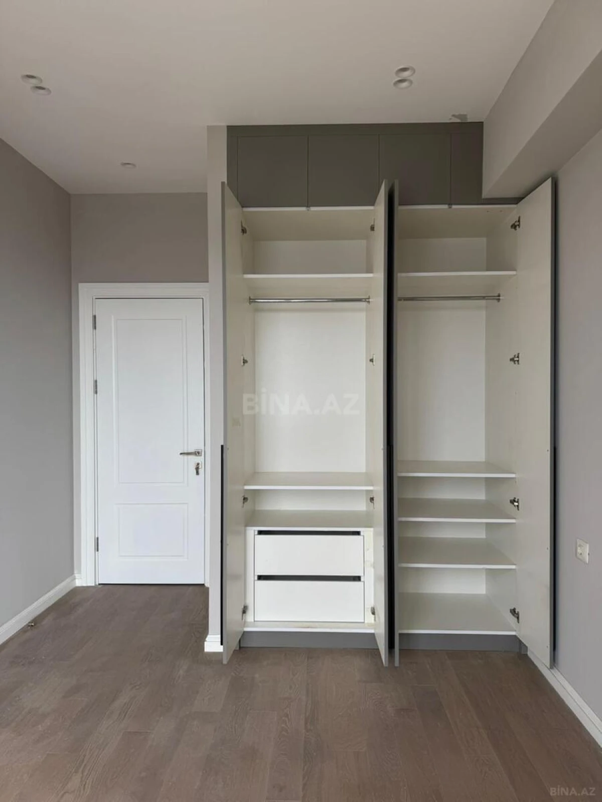 Satılır 3 otaqlı mənzil 72 m²