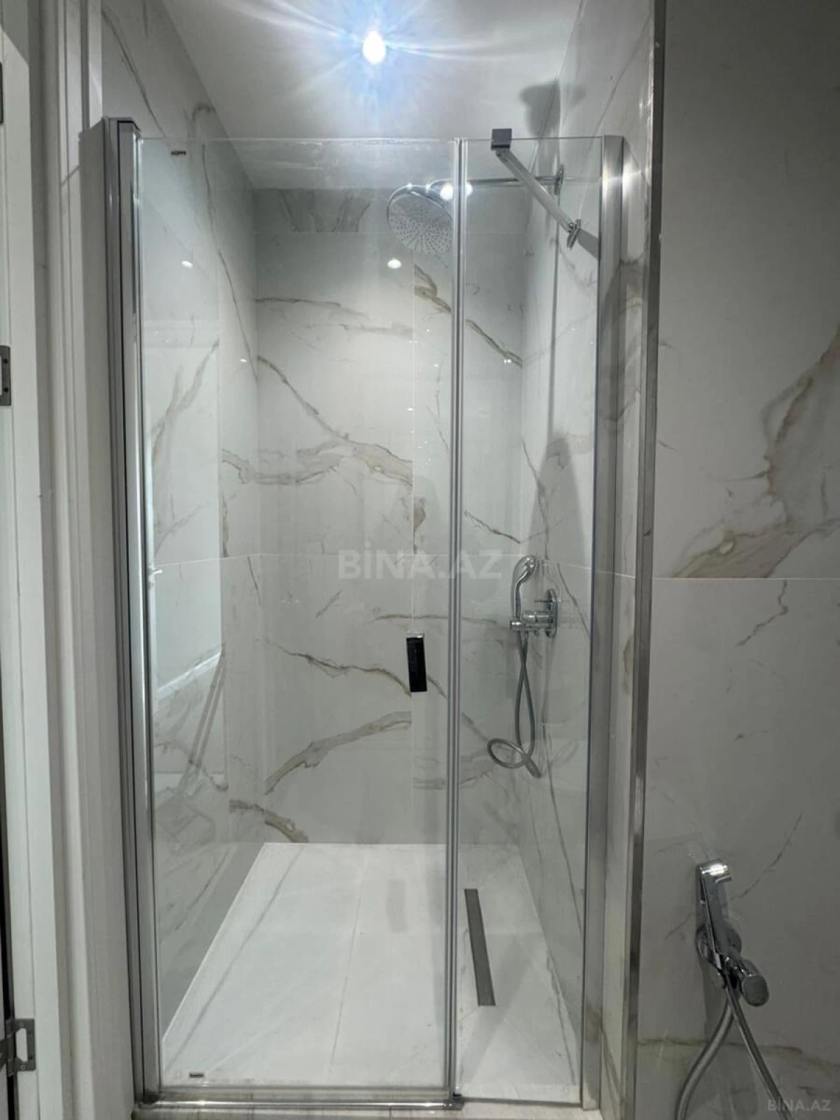 Satılır 3 otaqlı mənzil 72 m²