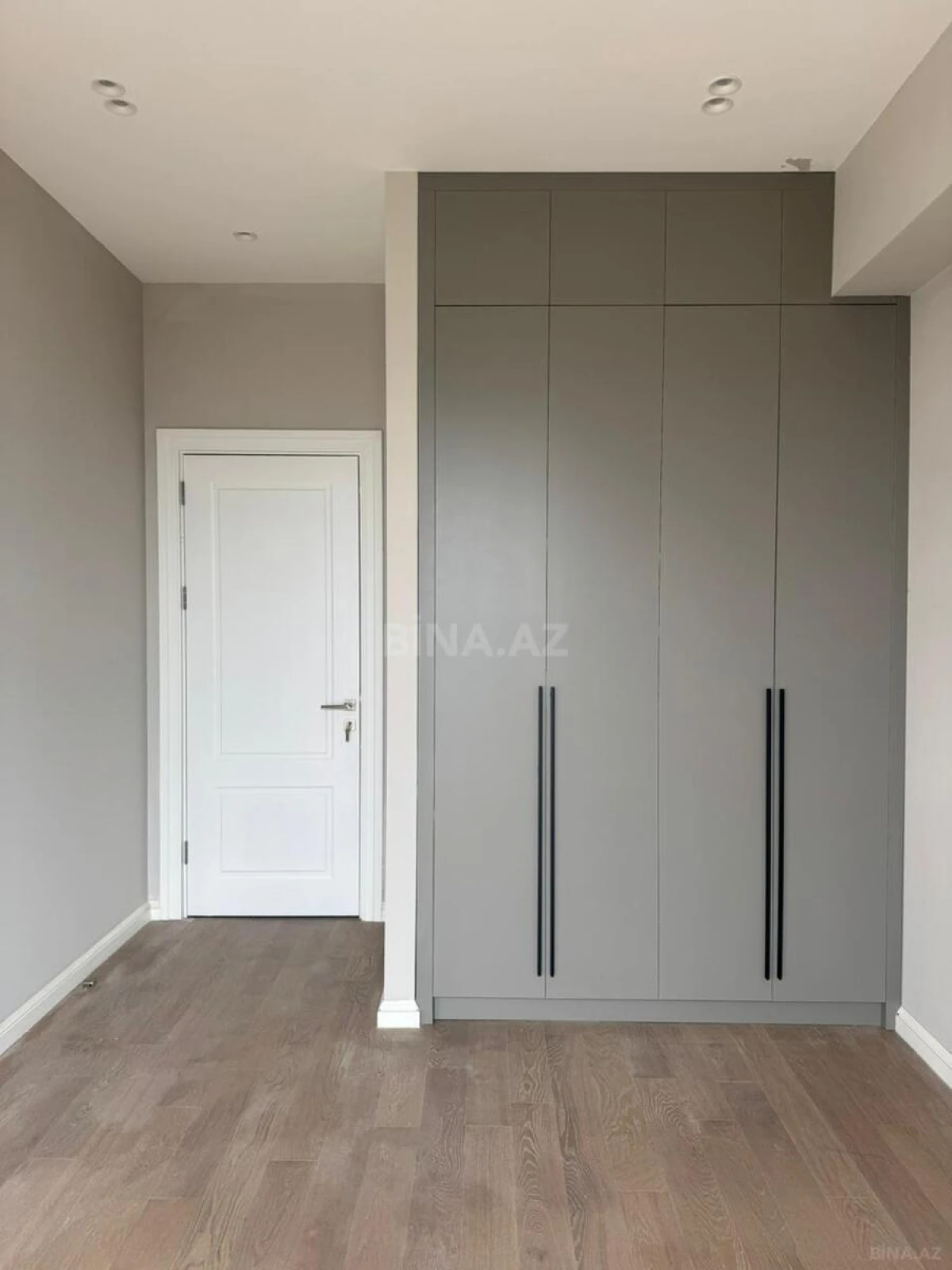Satılır 3 otaqlı mənzil 72 m²