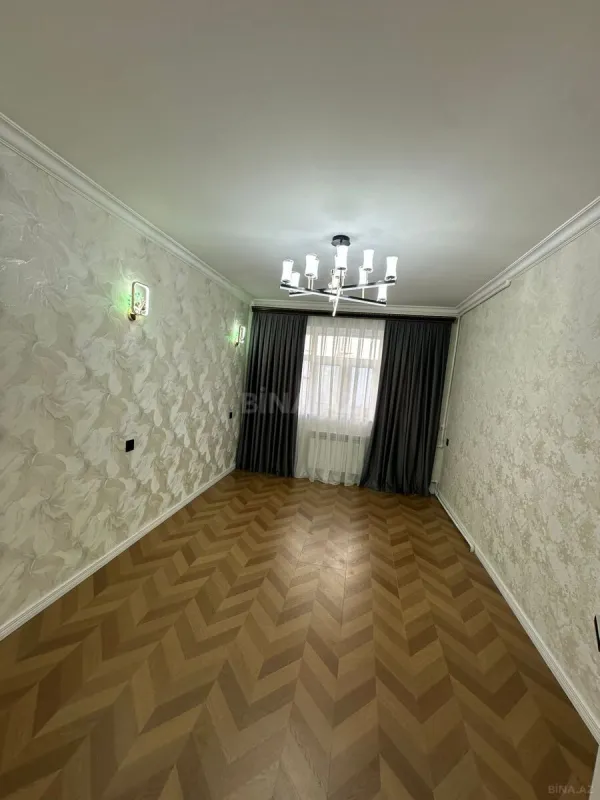 Satılır 3 otaqlı mənzil 82 m²