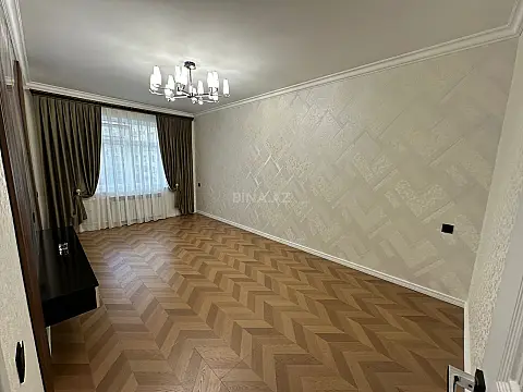 Satılır 3 otaqlı mənzil 82 m²