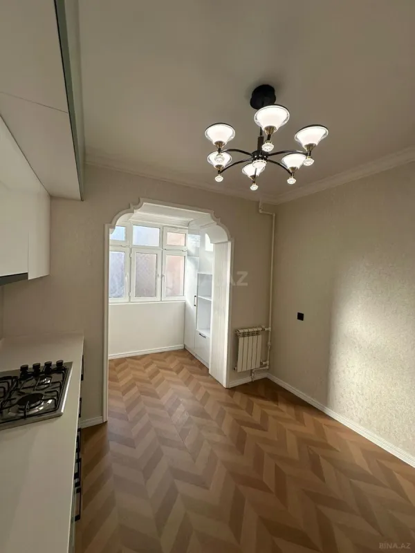 Satılır 3 otaqlı mənzil 82 m²