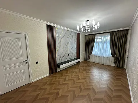 Satılır 3 otaqlı mənzil 82 m²
