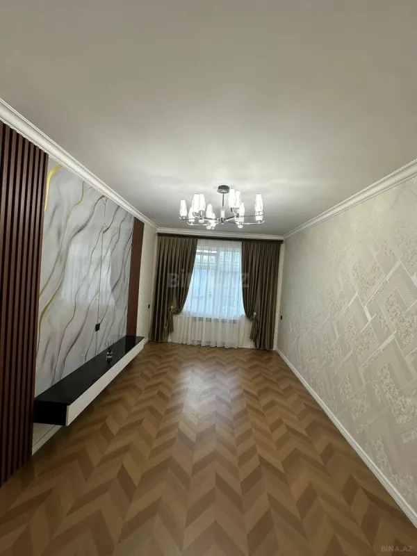 Satılır 3 otaqlı mənzil 82 m²