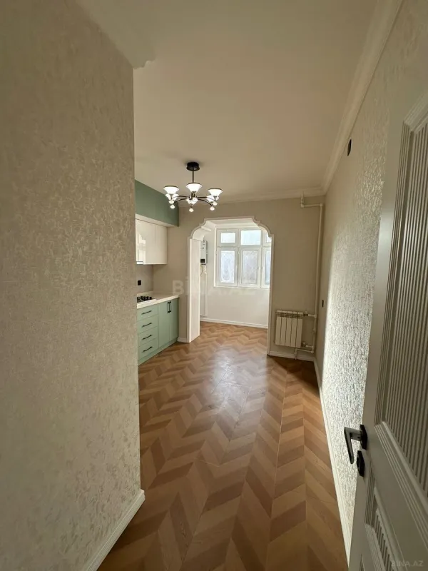 Satılır 3 otaqlı mənzil 82 m²